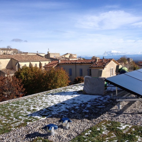 panneaux solaires vachères